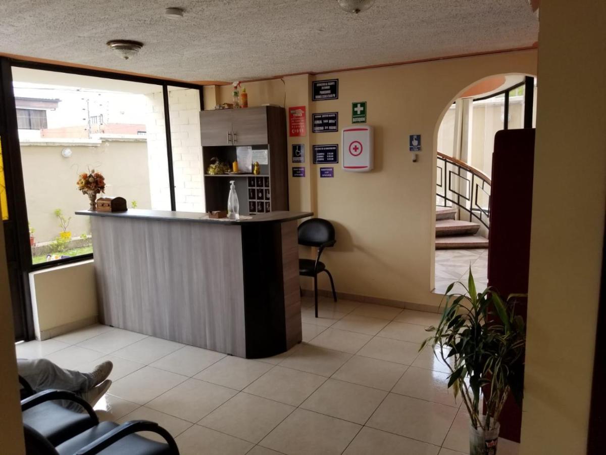 Hostal El Confort Quito Norte Exterior photo